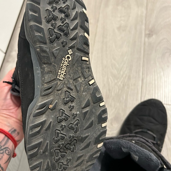 SOLD❗️Black Columbia winter boots - Picture 6 of 7